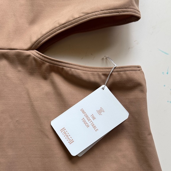 Wolford Tan Bodysuit - Picture 2 of 6